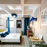 Blue Camel In Old Town شقة بوخارست