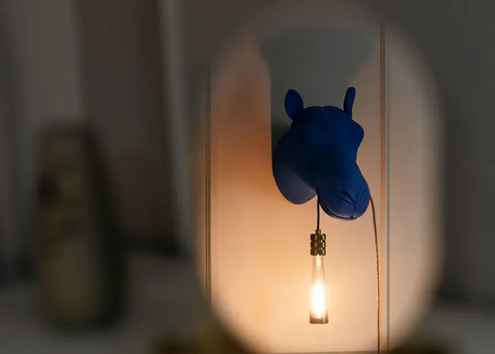 Blue Camel * בוקרשט